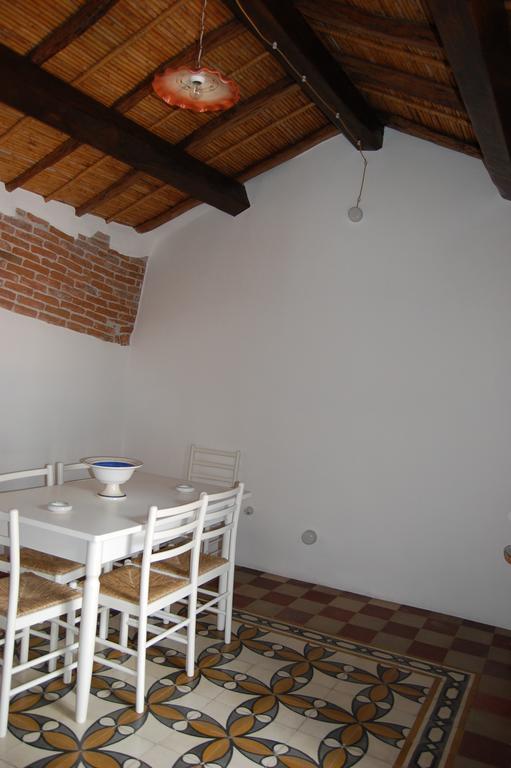 Rifugio Di Galte Bed & Breakfast Galtelli Exterior photo